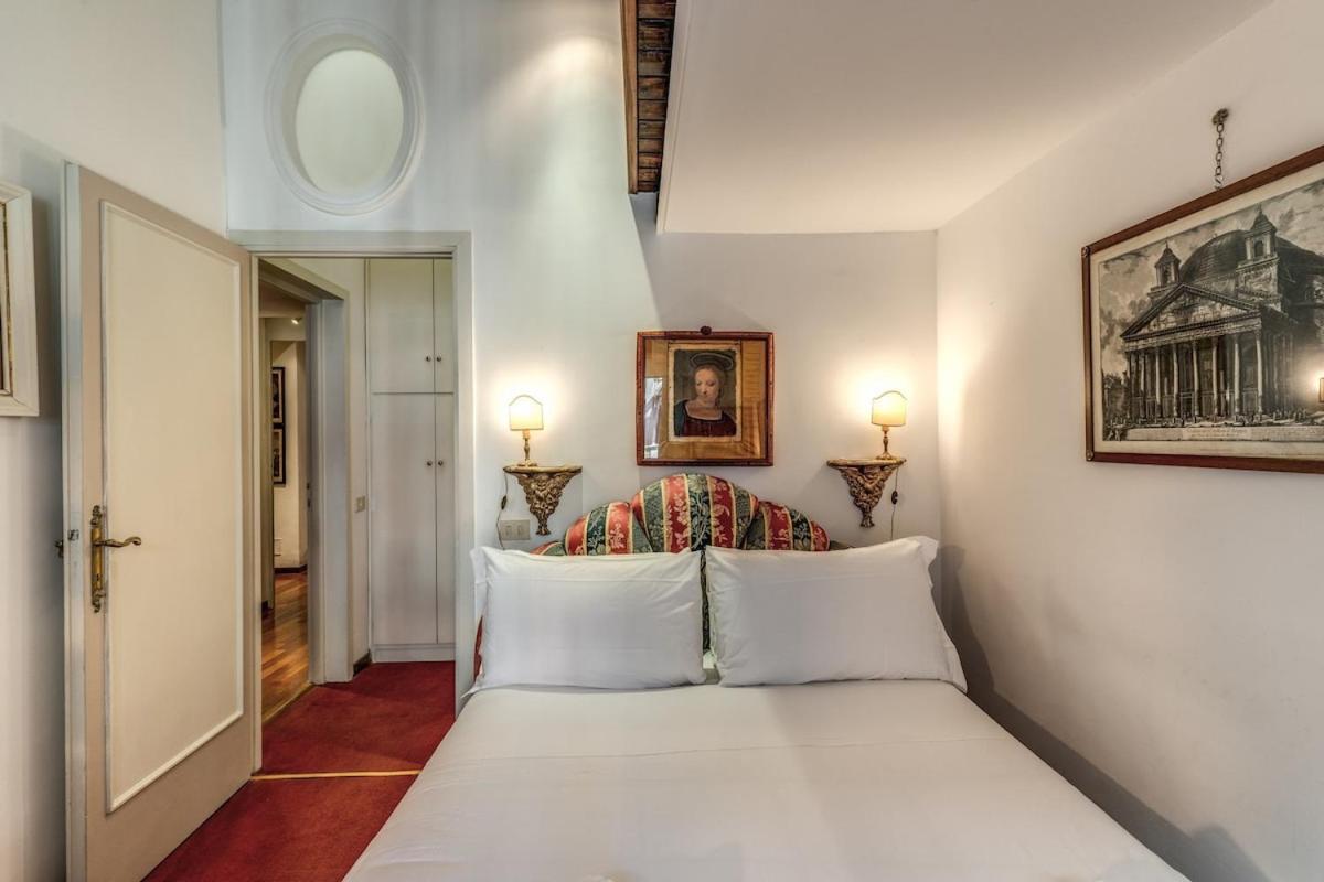 Corso Vittorio Location * Rome