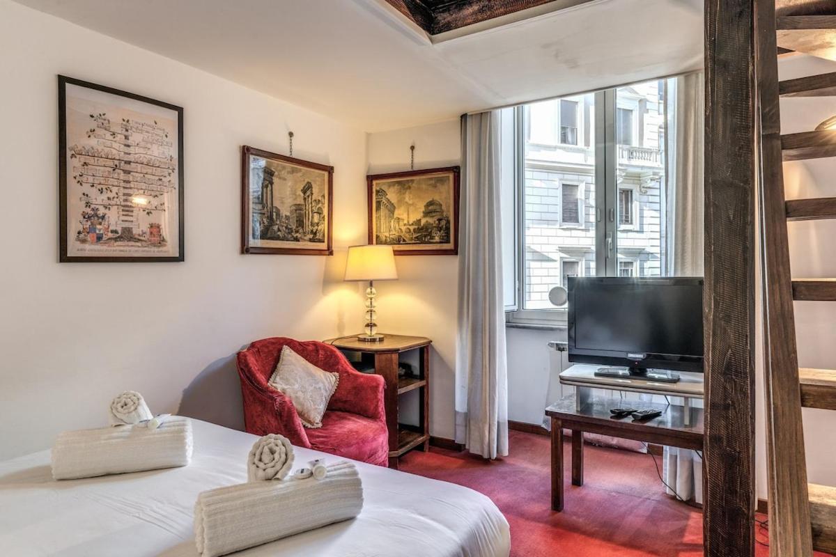Corso Vittorio Location * Rome